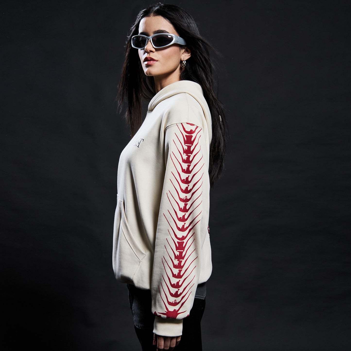 TARYAQ HOODIE WHITE